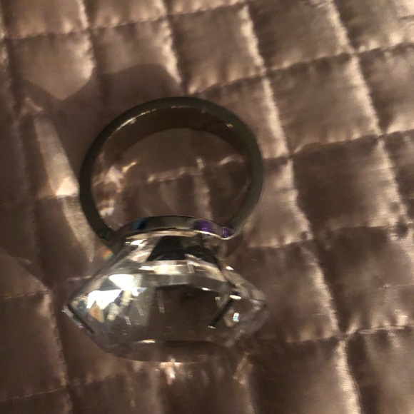 200 ct diamond ring decor - Picture 3 of 5